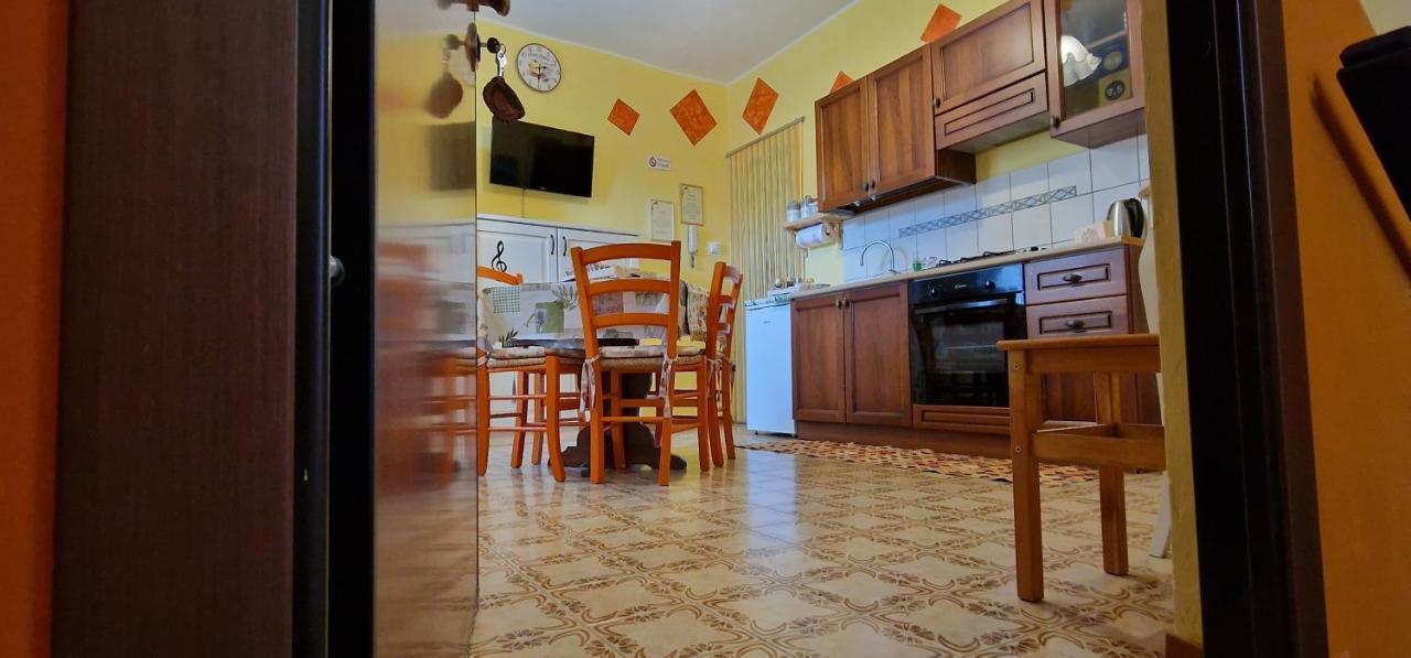 Casa Soggiorno Il Quetzales ヴァレンツァ エクステリア 写真