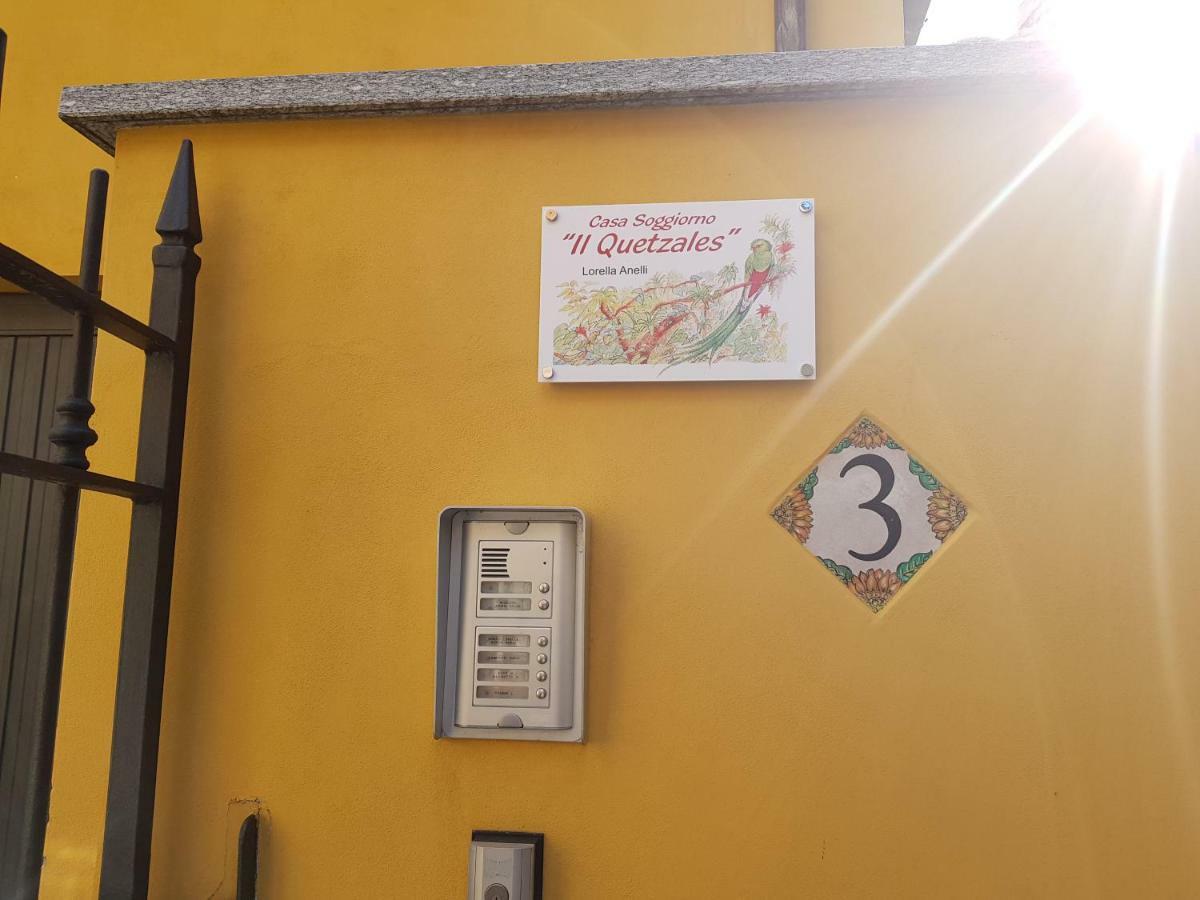 Casa Soggiorno Il Quetzales ヴァレンツァ エクステリア 写真