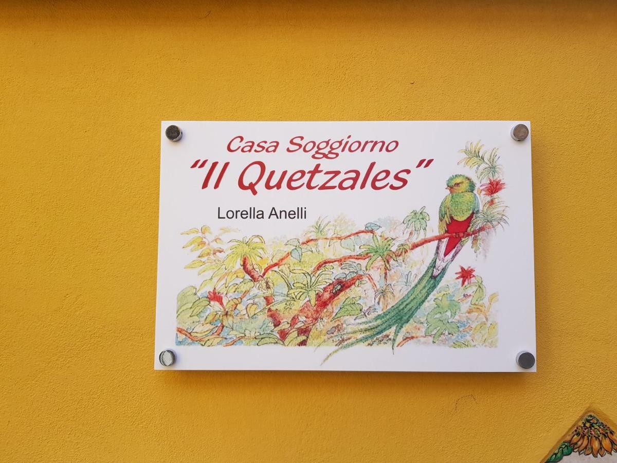 Casa Soggiorno Il Quetzales ヴァレンツァ エクステリア 写真